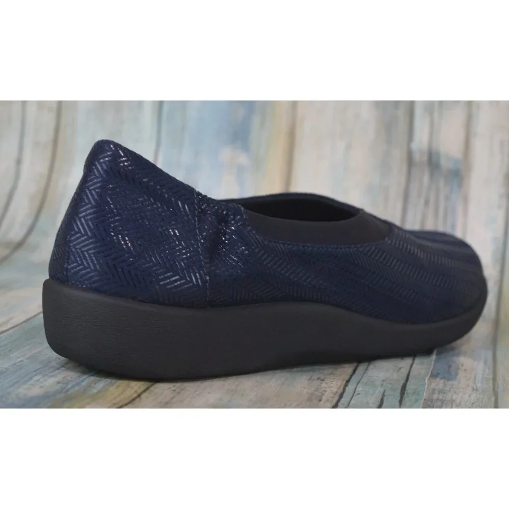 Clarks Sillian Jetay Loafers Size 11 Cloudstepper Flats Navy Blue Herringbone - Picture 8 of 11